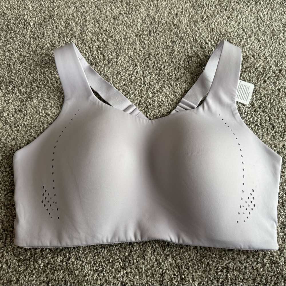 Lululemon air support bra 38DD NWT
